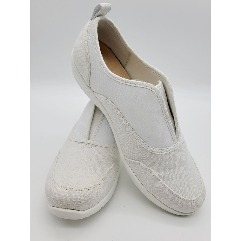 Vionic Denver White Women's Slip Ons Size 10